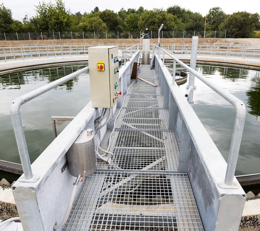 How to Retrofit a Clarification Tank Weir and Trough